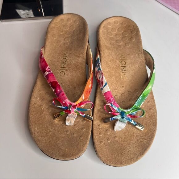 Vionic multicolored sandals - Picture 1 of 4